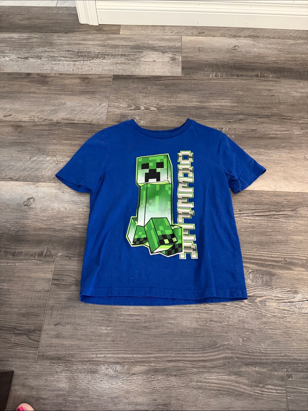 Mojang Minecraft Boys' Blue Creeper Graphic Tee